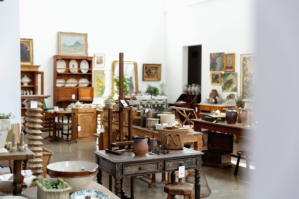 French Antique Store