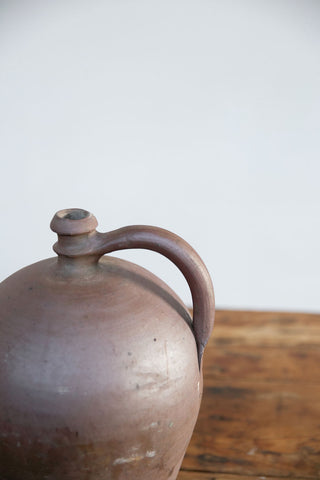 ceramics-2_earthenware-one-handle_french-antique
