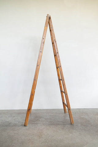 fruit-ladder-2_tall-iron-details_french-antique