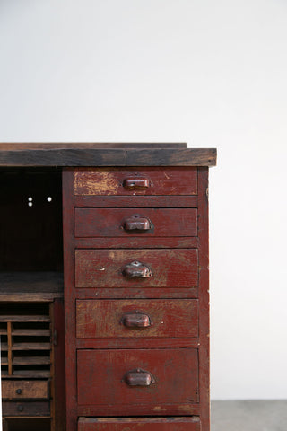 jewelers-cabinet-5_oxblood-unique_french-antique